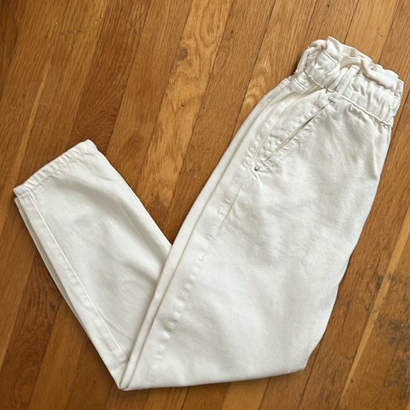 Zara Size 0 Baggy Paperbag Jeans in Ecru / Cream Elastic Waist Denim - Picture 15 of 16
